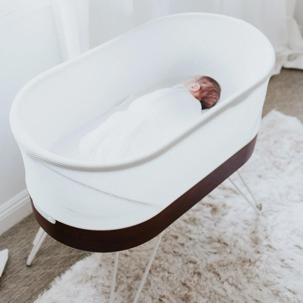 Snooze store bassinet rental